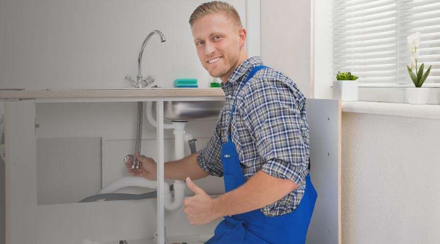 Professional water heater repair in Groveland, IL